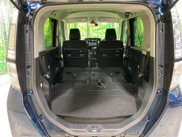 ���i�̂���������ʋ΁A���}���ɏ\���ȉ׎��X�y�[�X���m�ۂ��Ă���܂��B�Z�J���h�V�[�g��|���ƁA�傫�ȉו��̐ύڂ��\�ł���