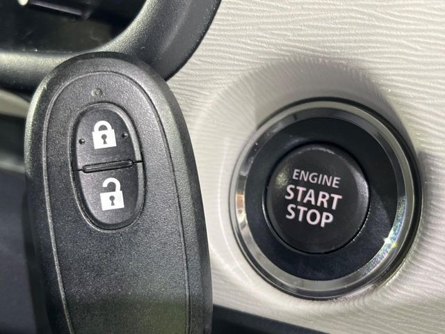 �y�L�[���X�X�^�[�g�V�X�e���z�J�o����|�P�b�g�ɓ��ꂽ�܂܂ł��h�A�̎{���E�������\�ȃX�}�[�g�L�[�𑕔��B�G���W���̃I���E�I�t�����J�M�����o���K�v����������Ƃ��Ă��֗��ł���