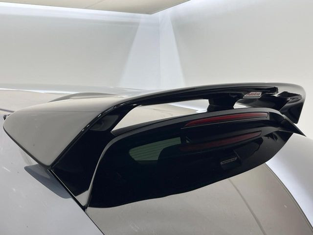 �y�I�[�g�G�O�[���A�E�B���O�z�X�|�[�c�J�[�炵�����O�b�ƈ�������^�����X�|�C���[�𑕒��􍂑����s���̃X�^�r���e�B(���s���萫)����ɖ𗧂��܂��B