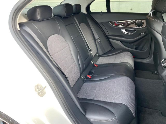 ���㕔���Ȃ��C�ɂȂ�悤�ȃL�Y�E�����ւ��蓙�A�傫�ȃ_���[�W�͂Ȃ��A�ǍD�ȏ�Ԃł��B