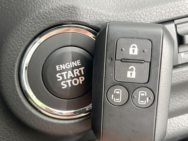 �y�L�[���X�X�^�[�g�V�X�e���z�J�o����|�P�b�g�ɓ��ꂽ�܂܂ł��h�A�̎{���E�������\�ȃX�}�[�g�L�[�𑕔��B�G���W���̃I���E�I�t�����J�M�����o���K�v����������Ƃ��Ă��֗��ł���