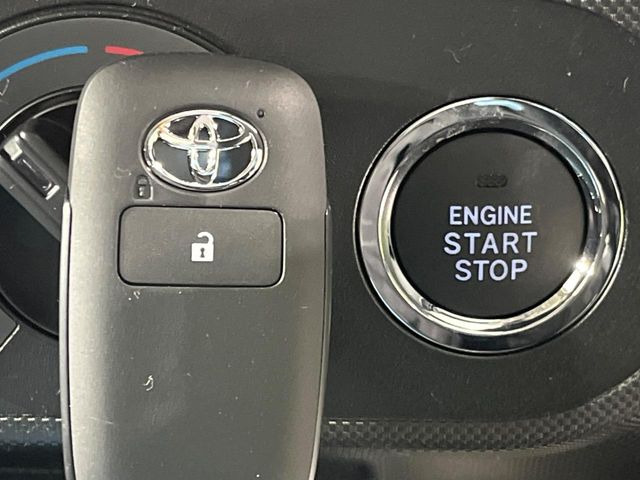 �y�X�}�[�g�L�[�z�J�o����|�P�b�g�ɓ��ꂽ�܂܂ł��h�A�̎{���E�������\�ȃX�}�[�g�L�[�𑕔��B�G���W���̃I���E�I�t�����J�M�����o���K�v����������Ƃ��Ă��֗��ł���