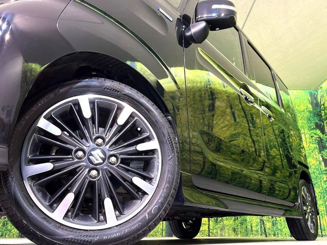 �y����15�C���`�A���~�z�C�[���z�O�ςɃ}�b�`���������A���~�z�C�[���𑕒����Ă���܂��B�e��ЊO�A���~�z�C�[����A�X�^�b�h���X�^�C�����戵�����Ă���܂��B���񂲑��k����������