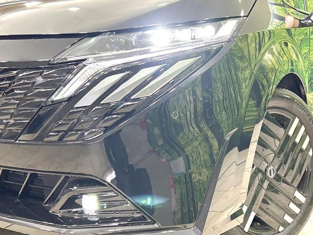 �yLED�w�b�h���C�g�z���V����ԑ��s�����ǍD�Ȏ��E���m�ۂ����S���ĉ^�]�ł��鍂�P�xLED�w�b�h���C�g�𑕔�!�_�����x�������A����d�͂��}�����Ă��܂��B