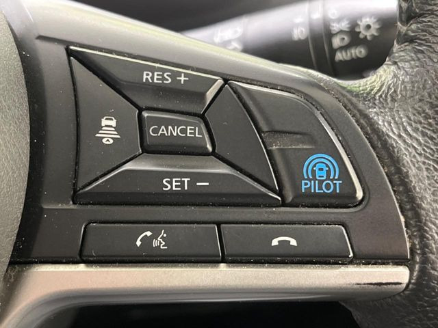 �y�v���p�C���b�g�z�������H�ł̒��������s���y��!!�a�؎��Ə��񑖍s�̃V�[���ŁA�A�N�Z���E�u���[�L�E�X�e�A�����O�������Ő��䂵�A�������^�]�̕��S���y�����Ă���܂���