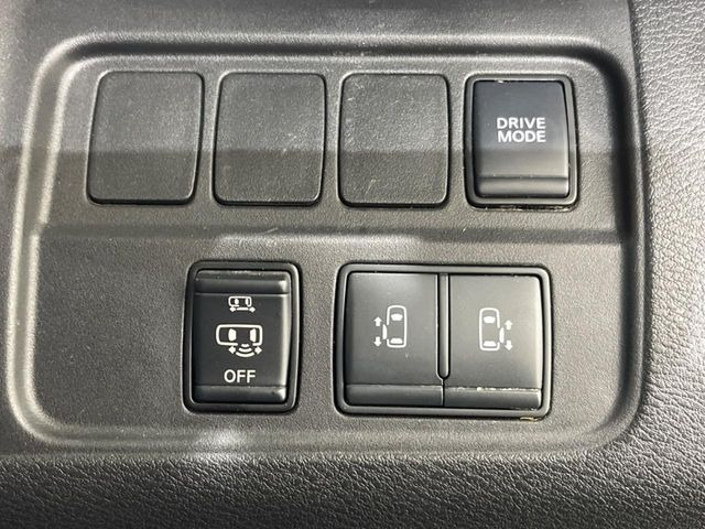 �y�����p���[�X���C�h�h�A�z�X�}�[�g�L�[��^�]�Ȃ̃X�C�b�`�Ō�ȗ����X���C�h�h�A�̊J���\���d��������͂����ăh�A���J����K�v�������A�����Ȃ��q�l�ł��ȒP�ɊJ���߂ł����K�ł���