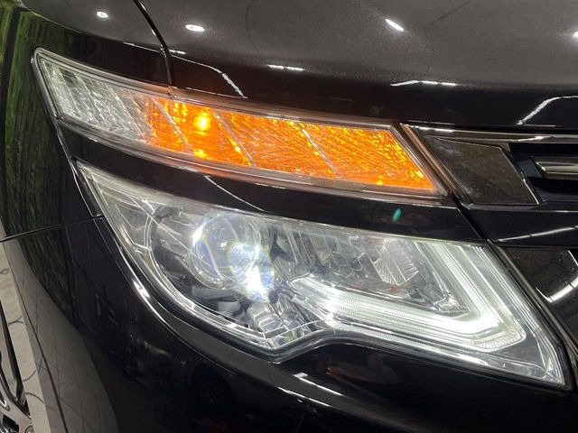 �yLED�w�b�h���C�g�z���V����ԑ��s�����ǍD�Ȏ��E���m�ۂ����S���ĉ^�]�ł��鍂�P�xLED�w�b�h���C�g�𑕔�!�_�����x�������A����d�͂��}�����Ă��܂��B