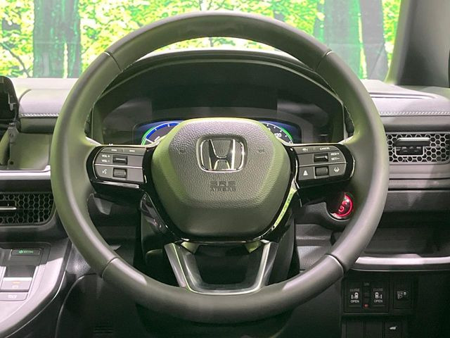 �y�����v�����X�e�A�����O�z�㎿�Ȋv���g�p���邱�ƂŁA��ɂ����������݂ƂĂ��^�]���₷���n���h���ł���