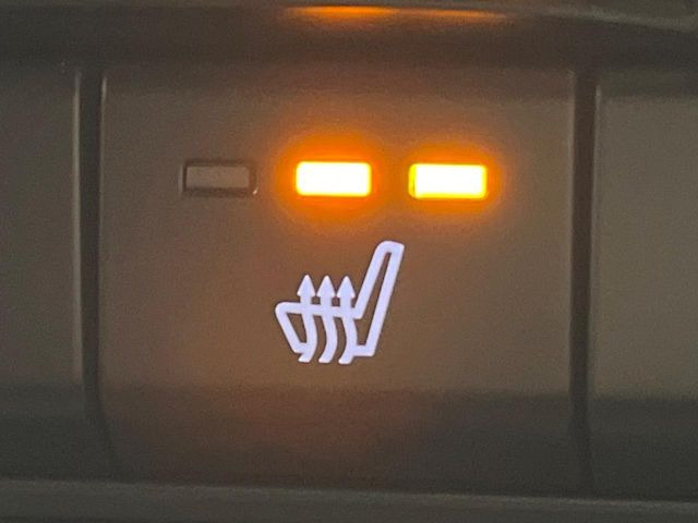 �y�V�[�g�q�[�^�[�z�������ɏd�󂷂�V�[�g�q�[�^�[!�G�A�R����葁�����܂��Ă����̂Ŋ�����̐l�����S�ł��ˁ�G�A�R���̉����͊������邩����A�Ƃ������ɂ����������߂ł��B