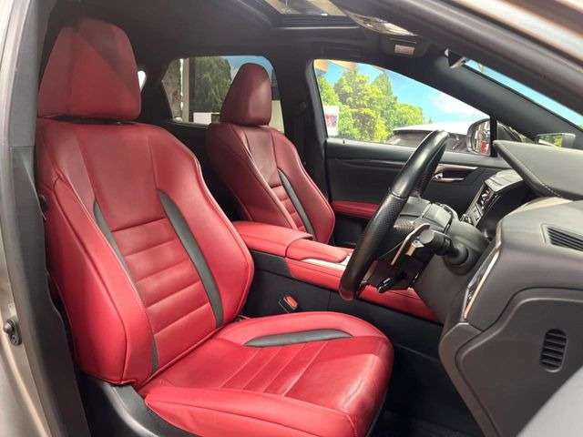 �^�]�ȃV�[�g���͎g�p�������Ȃ��A�ǍD�ȏ�ԂƂȂ��Ă��܂��B���J�Ɏg���Ă������Ƃ��悭�킩��܂��ˁB