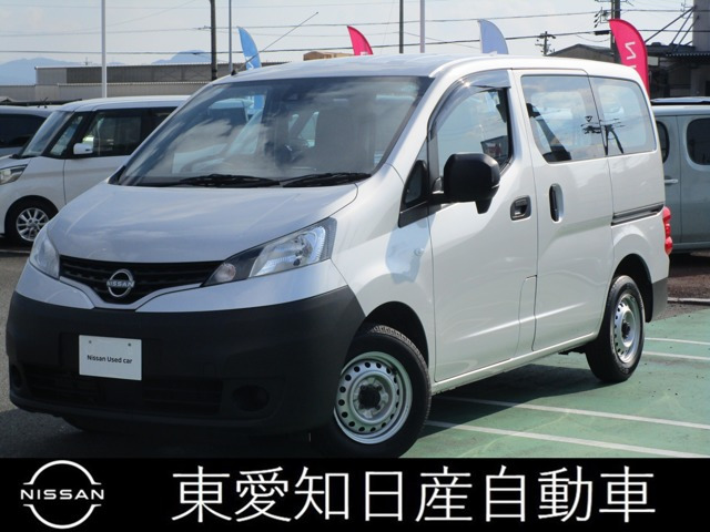 NV200バネットバン1.6 DX