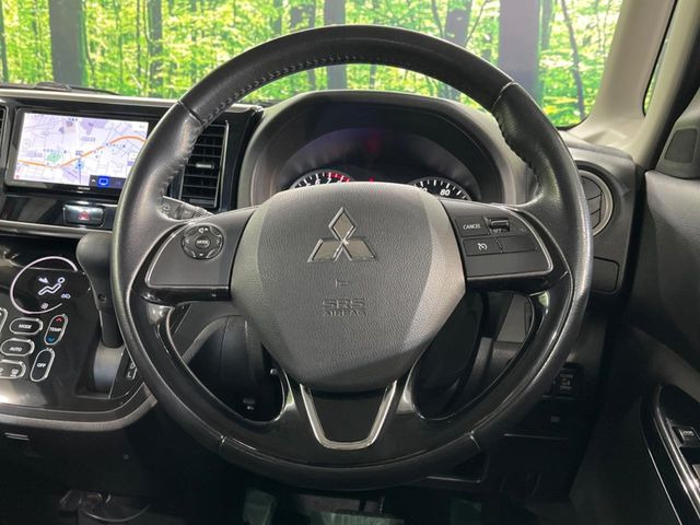 �y�����v�����X�e�A�����O�z�㎿�Ȋv���g�p���邱�ƂŁA��ɂ����������݂ƂĂ��^�]���₷���n���h���ł���