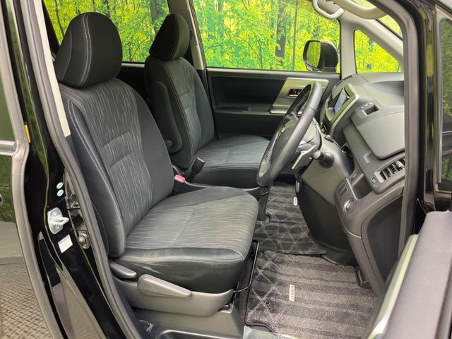 �^�]�Ȃ܂��ɂ͏\���ȃX�y�[�X������A�啿�ȕ��ł��������^�]���Ă�����������ł��B