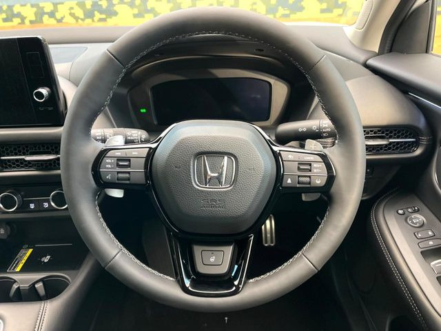 �y�����v�����X�e�A�����O�z�㎿�Ȋv���g�p���邱�ƂŁA��ɂ����������݂ƂĂ��^�]���₷���n���h���ł���