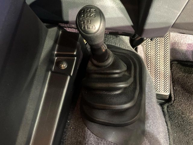 �y�g�����X�t�@�[�z�I�t���[�h��ᓹ�ɓ����������[�h�ւ̐؂�ւ����\�B�������j�����������A�I�����[�h�ȊO�ł����􂵂Ă���܂���