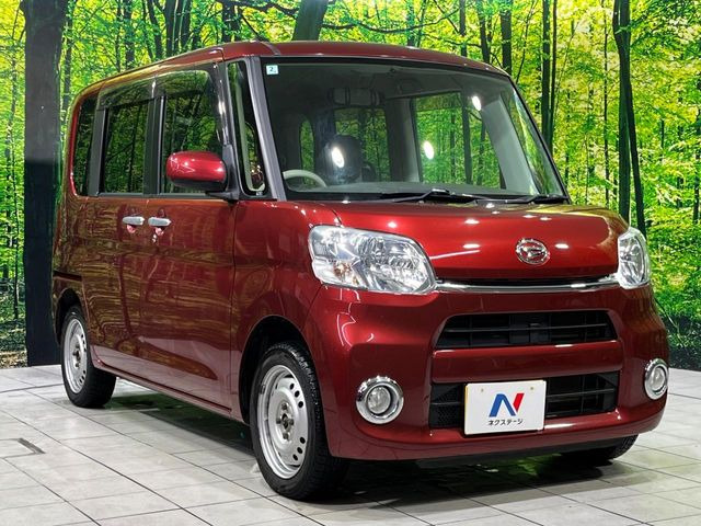 高透明度のガラス皮膜で撥水はもちろん、上質なツヤ・光沢を実現。紫外線や酸性雨から大切な愛車を保護し、色あせ・劣化を防止。「弾スプラッシュコート」、「弾プリミッサコート」からお選びいただけます。