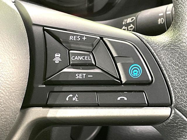 �y�v���p�C���b�g�z�������H�ł̒��������s���y��!!�a�؎��Ə��񑖍s�̃V�[���ŁA�A�N�Z���E�u���[�L�E�X�e�A�����O�������Ő��䂵�A�������^�]�̕��S���y�����Ă���܂���