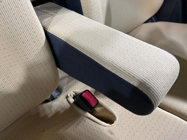 �y�A�[�����X�g�z�^�]���̐g�̂̕��S���y�����Ă����A�[�����X�g�𑕔���