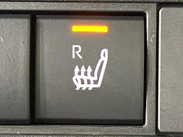 �y�V�[�g�q�[�^�[�z�������ɏd�󂷂�V�[�g�q�[�^�[!�G�A�R����葁�����܂��Ă����̂Ŋ�����̐l�����S�ł��ˁ�G�A�R���̉����͊������邩����A�Ƃ������ɂ����������߂ł��B