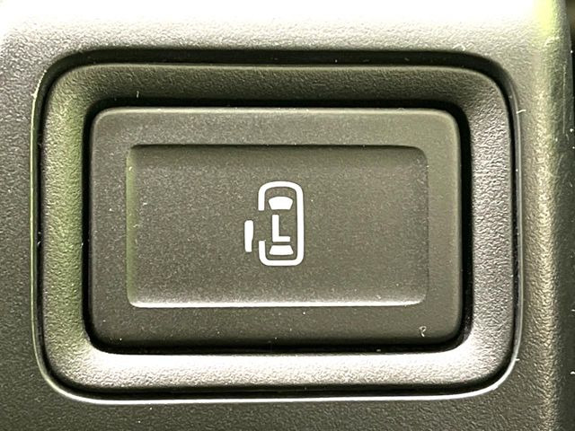 �y�p���[�X���C�h�h�A�z�X�}�[�g�L�[��^�]�Ȃ̃X�C�b�`�ŃX���C�h�h�A�̊J���\���d��������͂����ăh�A���J����K�v�������A���������q�l�ł��A�d���ו��������Ă��鎞�����N�ɊJ���߂ł��܂���