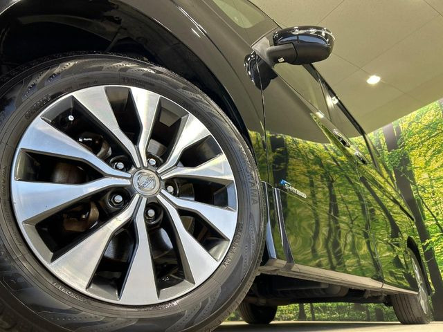 �y����16�C���`�A���~�z�C�[���z�O�ςɃ}�b�`���������A���~�z�C�[���𑕒����Ă���܂��B�e��ЊO�A���~�z�C�[����A�X�^�b�h���X�^�C�����戵�����Ă���܂��B���񂲑��k����������