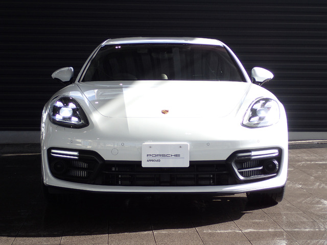 パナメーラスポーツツーリスモ