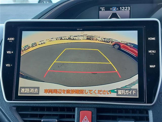 エスクァイアハイブリッド1.8 Gi プレミアムパッケージ ブラックテイラード