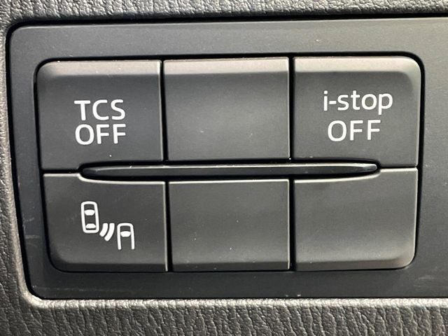 �y�u���C���h�X�|�b�g���j�^�����O�z���s���A�h�A�~���[�̎��p�ɂȂ�₷���ӏ��Ɍ㑱�Ԃ��ڋ߂���ƃT�C�h�~���[�t�߂Ɍx����\���A�h���C�o�[�ɒ��ӊ��N�����Ă���܂��B