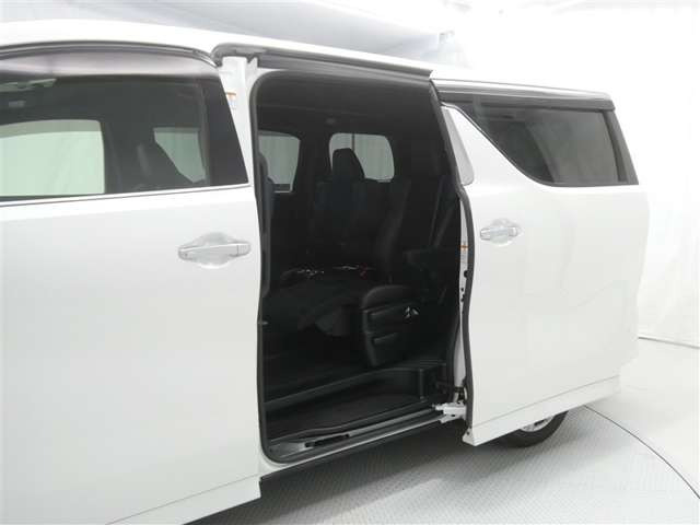 ヴェルファイア2.5 Z Aエディション ゴールデンアイズ