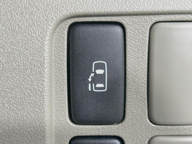 �y�p���[�X���C�h�h�A�z�X�}�[�g�L�[��^�]�Ȃ̃X�C�b�`�ŃX���C�h�h�A�̊J���\���d��������͂����ăh�A���J����K�v�������A���������q�l�ł��A�d���ו��������Ă��鎞�����N�ɊJ���߂ł��܂���