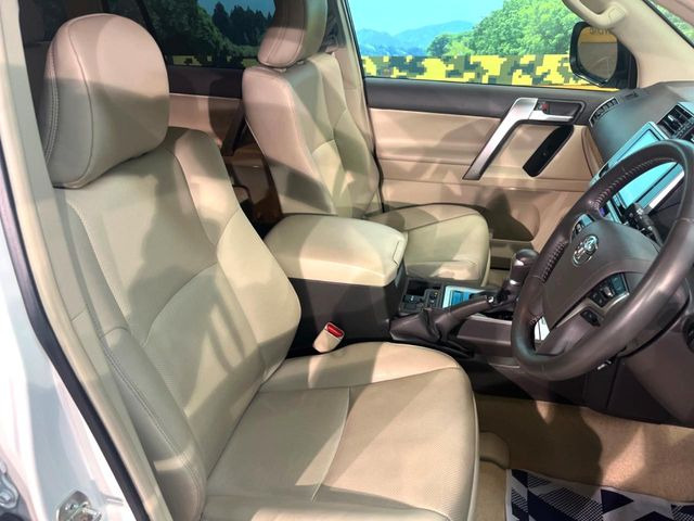 �^�]�Ȃ܂��ɂ͏\���ȃX�y�[�X������A�啿�ȕ��ł��������^�]���Ă�����������ł��B