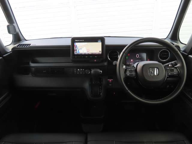 N-BOXカスタムターボ コーディネートスタイル モノトーン