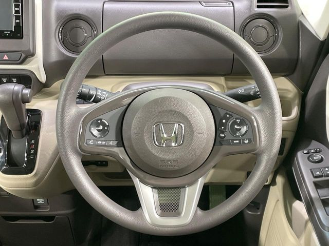 �y�X�e�A�����O�X�C�b�`�z�^�]���A�O������ڐ������炷���ƂȂ��A�I�[�f�B�I���̑��삪�\�ȕ֗��@�\!���S&���K�ȃh���C�u�����o���Ă���܂���