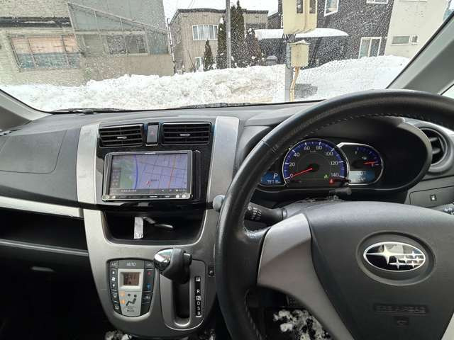 �i�r�������A�[���������y�E�f���������y���݂��������B