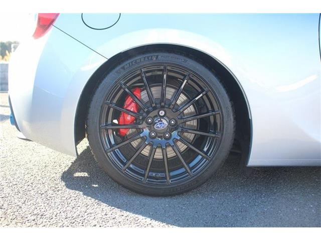 ���Ǝҗl�ւ̔̔��͂��f�肳���Ă��������܂��B �Ԍ������ԗ��̏ꍇ�́A�Ԍ����擾�������x�������z�ŕ\�����Ă���܂��B