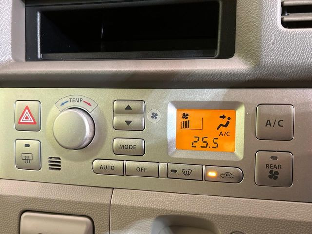 �y�I�[�g�G�A�R���z��x���D�݂̉��x�ɐݒ肷��΁A�ԓ��̉��x�����m�����ʂ≷�x�������Œ����B����&hellip;����&hellip;�Ɖ��x���X�C�b�`���������K�v�͂���܂���B���K�Ȏԓ���Ԃɂ͕K�{�̋@�\�ł��ˁ�