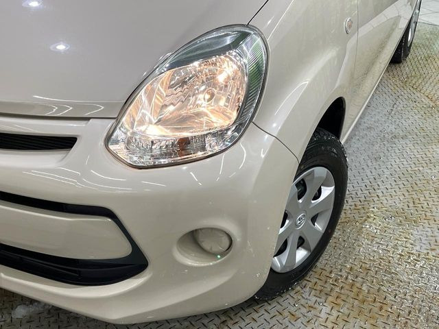 �w�b�h���C�g��e�[�������v&�A���~�z�C�[�����̊e��R�[�e�B���O���I�X�X�����Ă���܂��B�����Y�����̉��΂݂≘���}���A���ꂢ�ȏ�Ԃ������e�i���X���X�ŕۂĂ܂���