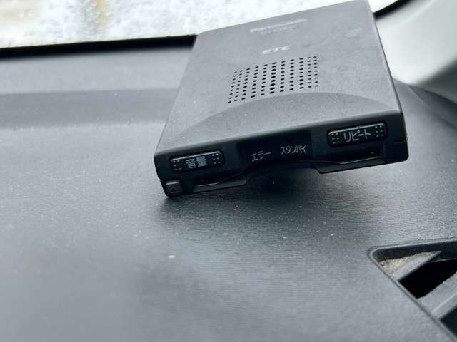 �ׂ��������̎ʐ^�Ȃǂ𑗕t���鎖���\�ł��̂ł��₢���킹������!