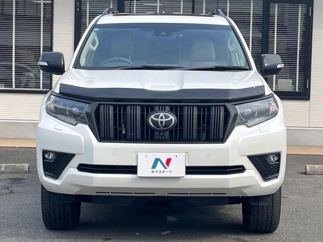 ���Ђł́A�S�ԁw�C�����Ȃ��x�̂��Ԃ̂ݎ�舵���Ă���܂��B��C�o�C���[�ɂ�錵�I�����d����̌�A���Ɍ�̎ԗ��`�F�b�N���s���A�l�N�X�e�[�W���F�肵�����i���Ȓ��ÎԂ����񋟂��Ă���܂��B