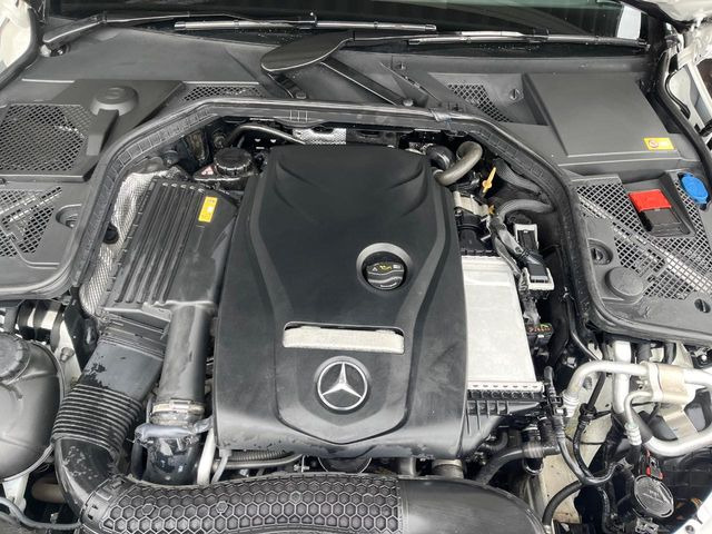 �����X�ł́A�e���[�J�[�̐�p�f�f�e�X�^�[�𓱓��B���Ǝ��i�����e�N�j�J���X�^�b�t���풓���Ă���܂��̂ŁA������̍ۂɂ����S���Ă����p���������܂��B