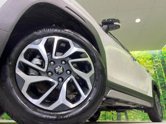 �y����16�C���`�A���~�z�C�[���z�O�ςɃ}�b�`���������A���~�z�C�[���𑕒����Ă���܂��B�e��ЊO�A���~�z�C�[����A�X�^�b�h���X�^�C�����戵�����Ă���܂��B���񂲑��k����������