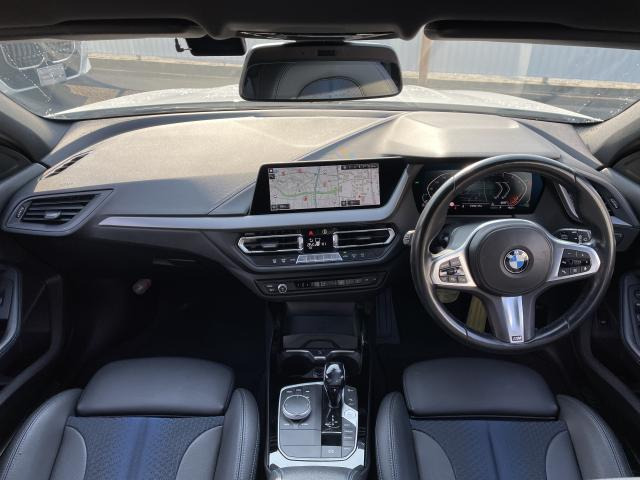 1シリーズ118d Mスポーツ エディション ジョイプラス