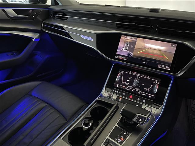 A7スポーツバック55 TFSI クワトロ デビューパッケージ 4WD