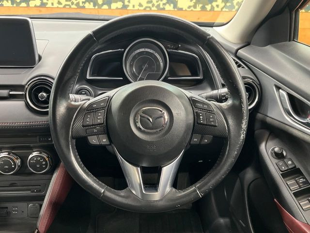 �y�����v�����X�e�A�����O�z�㎿�Ȋv���g�p���邱�ƂŁA��ɂ����������݂ƂĂ��^�]���₷���n���h���ł���