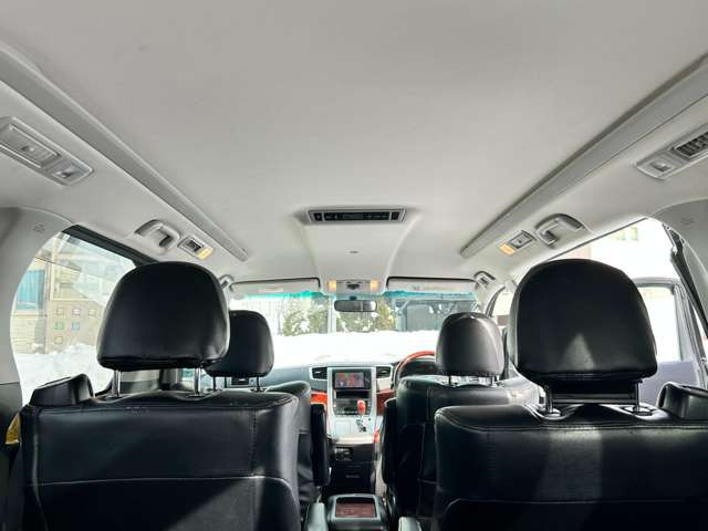 ���X�܂œ��ЃX�^�b�t���S�����߂Ĕ��������e�i���X�v���܂�!