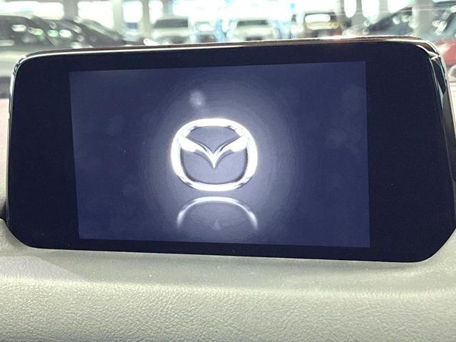 �y�����i�r�z�l�C�̏����i�r�𑕔����Ă���܂��B�i�r�̎g���₷���͂������A�I�[�f�B�I�@�\���[��!�L�����v�◷�s�͂������A�ʋ΂┃�����ȂǕ��i�̃h���C�u���y�����Ȃ�͂���