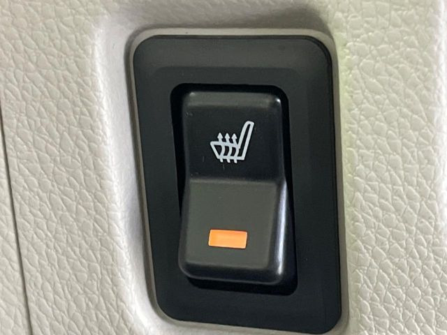 �y�V�[�g�q�[�^�[�z�������ɏd�󂷂�V�[�g�q�[�^�[!�G�A�R����葁�����܂��Ă����̂Ŋ�����̐l�����S�ł��ˁ�G�A�R���̉����͊������邩����A�Ƃ������ɂ����������߂ł��B