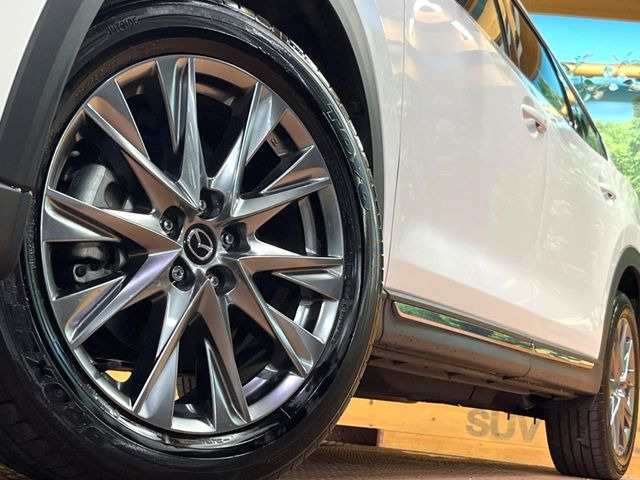 �y����19�C���`�A���~�z�C�[���z�O�ςɃ}�b�`���������A���~�z�C�[���𑕒����Ă���܂��B�e��ЊO�A���~�z�C�[����A�X�^�b�h���X�^�C�����戵�����Ă���܂��B���񂲑��k����������