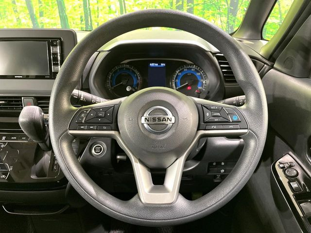 �y�X�e�A�����O�X�C�b�`�z�^�]���A�O������ڐ������炷���ƂȂ��A�I�[�f�B�I���̑��삪�\�ȕ֗��@�\!���S&���K�ȃh���C�u�����o���Ă���܂���