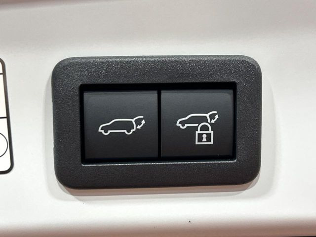 �y�p���[�o�b�N�h�A�z�X�}�[�g�L�[��^�]�Ȃ̃{�^�������������Ń��A�Q�[�g�������ŊJ���܂�!�ו��������Ă��鎞��A�����ʒu�ɂ���o�b�N�h�A��߂�ۂɕ֗��ȋ@�\�ł���